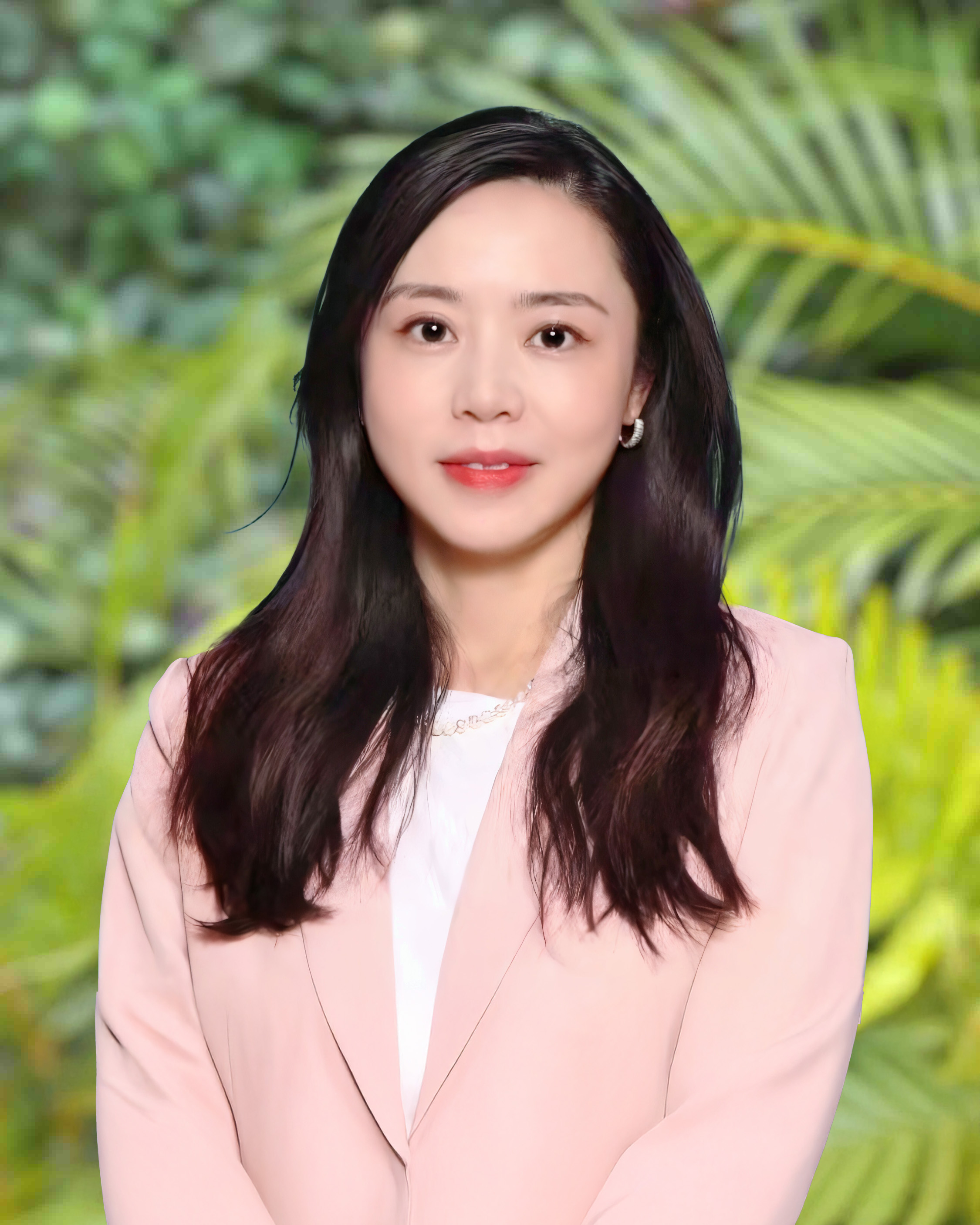 Ms Janelle Chen - Acting School Business Manager