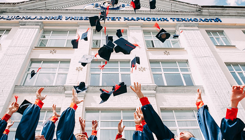 广州地区HKDSE课程学校全对比 | 广州耀华国际学校HKDSE课程详解